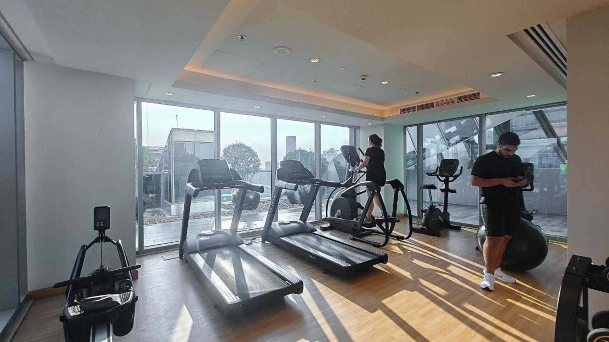 Apartment In J One Tower Perfect For Your And Sleeps 4 *