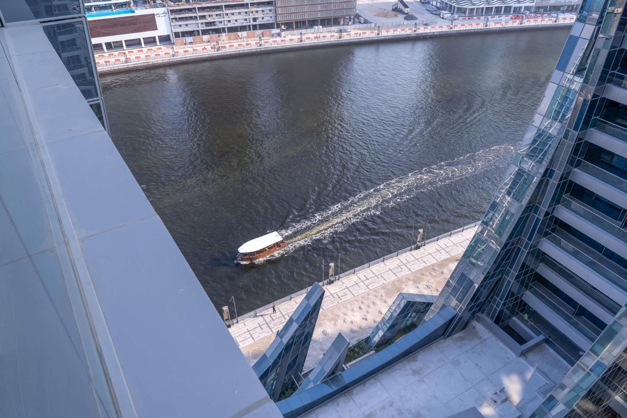 Apartment In J One Tower Perfect For Your And Sleeps 4